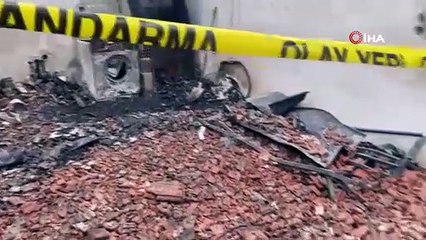 Bir kadının öldüğü şüpheli yangına jandarma el koydu