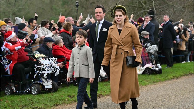 GALA VIDEO - Beatrice d’York enceinte : avec son adorable beau-fils Wolfie, elle joue les premiers rôles à la messe de Noël