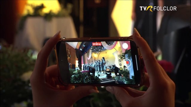 Ansamblul „Jidvei Romania”(fete) - Colaj din Ardeal (Fest. Strugurele de aur - TVR FOLCLOR - 11.12.2024)