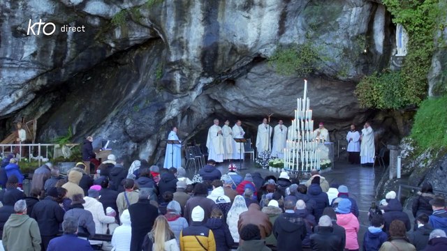 Messe du jour de Noël à la grotte de Lourdes | 25 décembre 2024