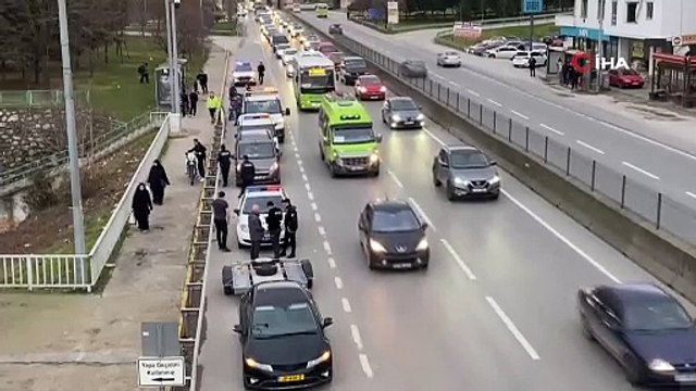 4 aracın Karıştığı Kazada 2 Motosiklet Sürücüsü Yaralandı