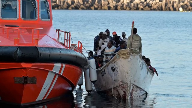 Rescatados 67 inmigrantes en aguas cercanas a El Hierro