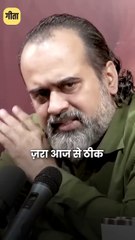 गाँधी महात्मा नहीं थे? || आचार्य प्रशांत