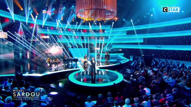 Michel Sardou était à l'honneur de la soirée et de la nuit de CStar ce mercredi 25 décembre 2024.