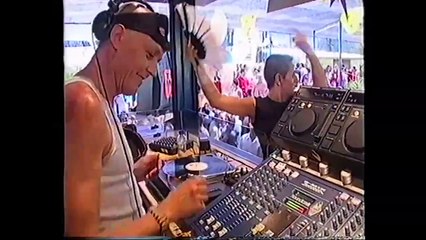 DJ Alfredo en el Space Ibiza (90's)