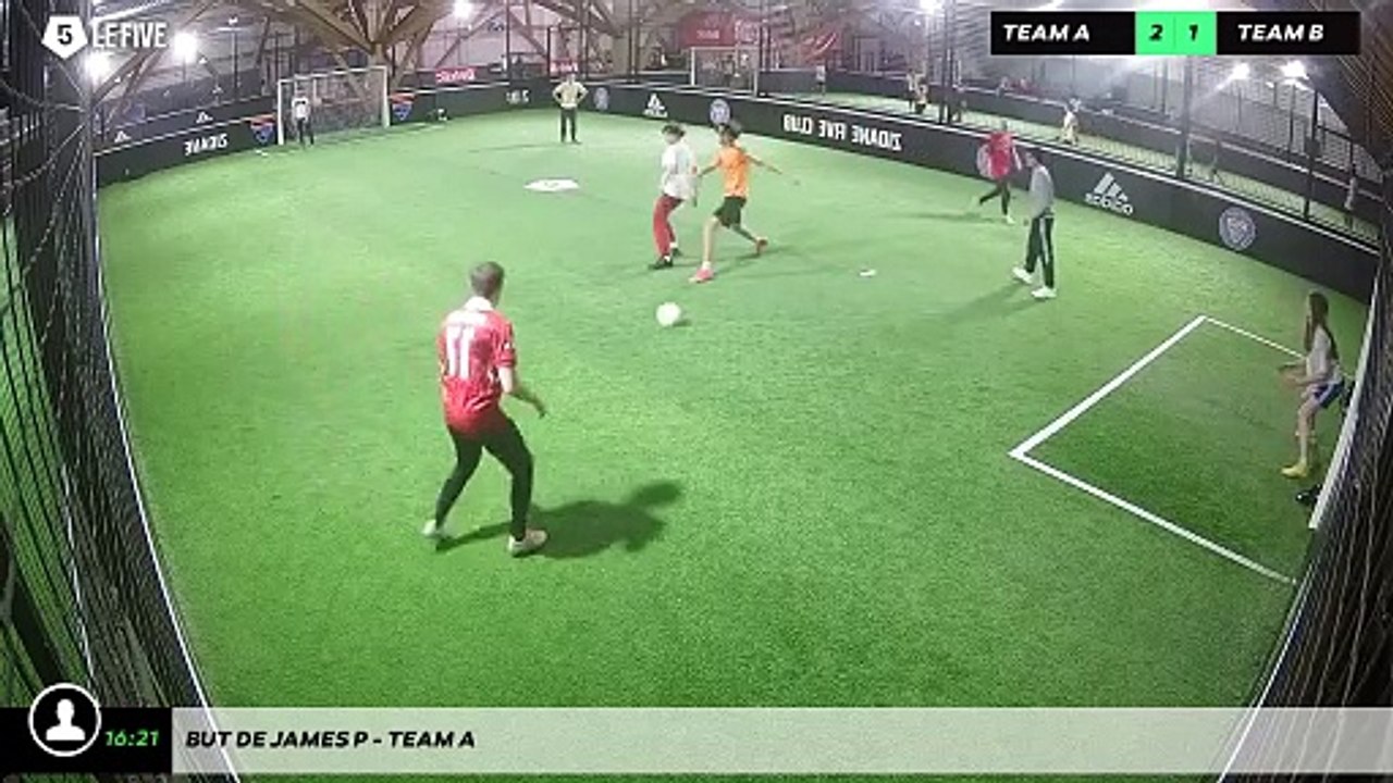But de James P - Team A