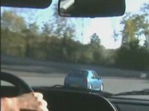 306 s16 Cam4 embarquer charade