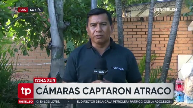 A plena luz del día, sujetos en moto atracan a dos mujeres y se llevan dinero y joyas