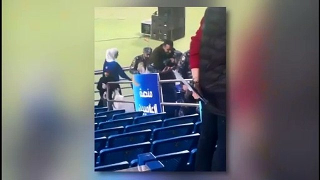 بالفيديو.. اليوسف كرَّم رائداً ورقيبين من «القوات الخاصة» خلال «خليجي زين 26»: نموذج مشرف للعمل الإنساني بالجمع بين أداء الواجب وتقديم العون