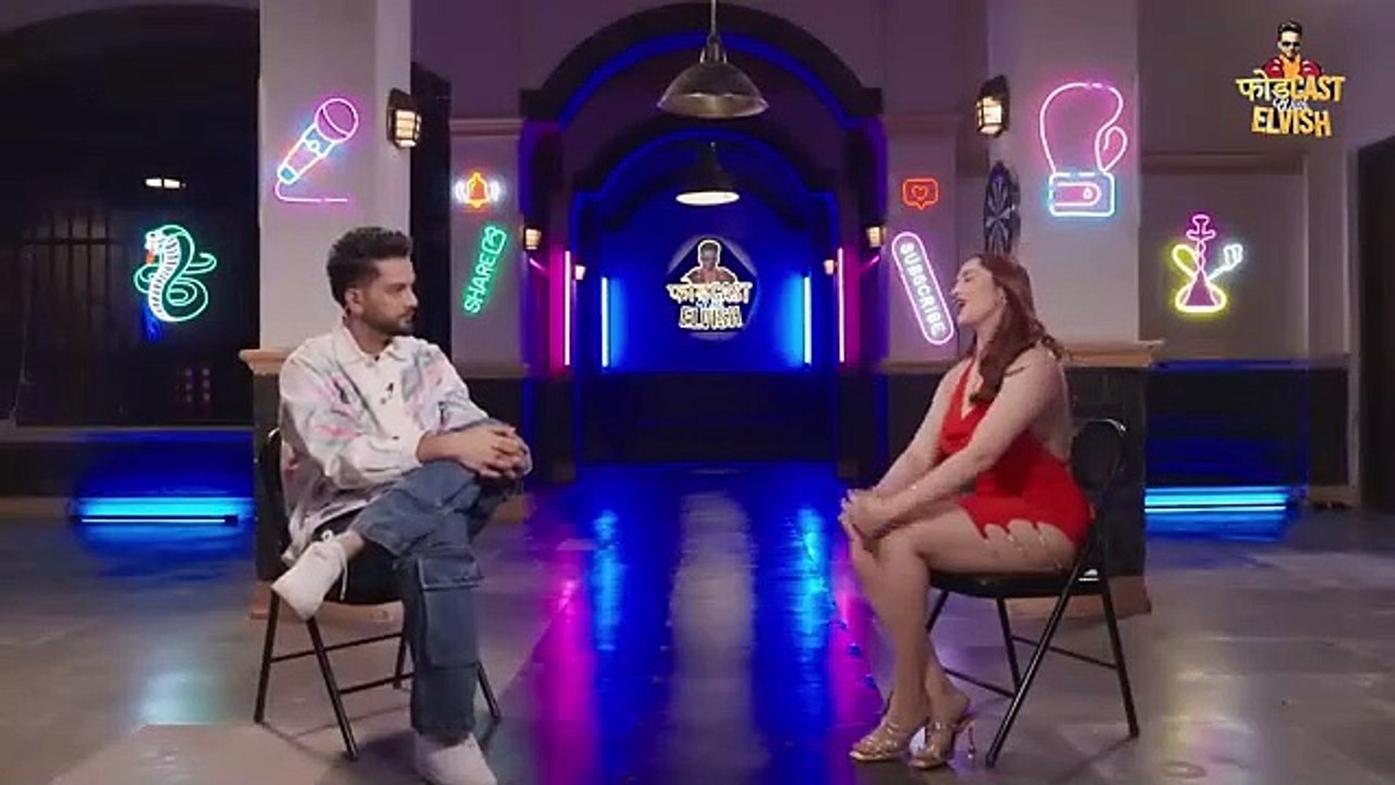 Phodcast with Elvish: Yeh Love Triangle Hai? Aditi Mistry Confused Between Elvish aur Hardik Pandya?