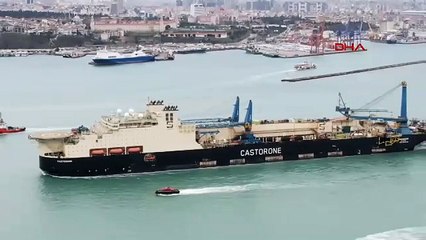 İstanbul Boğazı'nda ''Castorone'' alarmı: Gemi trafiği durduruldu