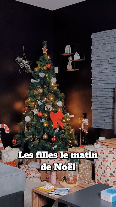 Les matins de Noël en chansons 🥰.