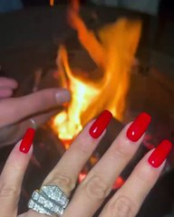 El anillo de Wanda Nara  que le habría regalado L-Gante a modo de compromiso