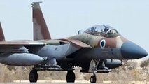 Israel bombardea el Yemen y promete más ataques mientras hutíes callan sobre represalias