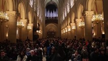 La Catedral de Notre Dame de París realiza su primera misa de Nochebuena tras incendio