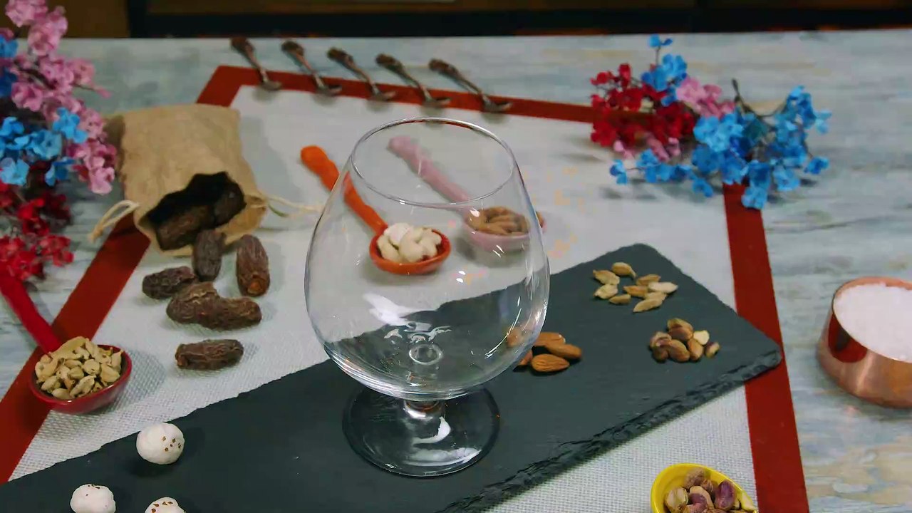 Dry Fruits Milk Recipe | Winter Special | How To Make Dry Fruits Milk At Home | ڈرائی فروٹس ملک  | The Cooking Lab