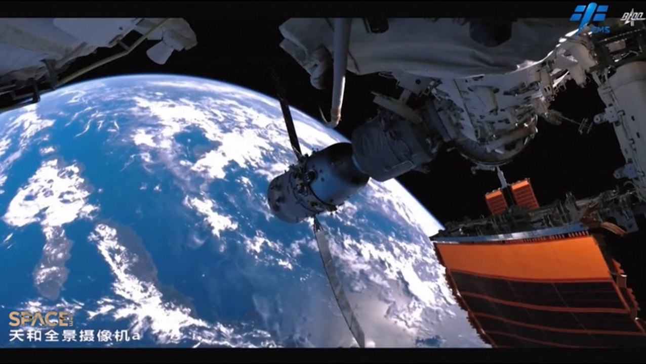 Amazing Views Of Earth Captured From The Chinese Space Station