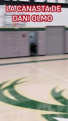 La viral canasta de Dani Olmo con el pie en su visita a los Bucks