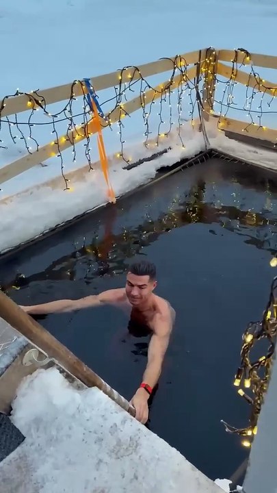 It_s just a little cold 🥶😂(720P_HD)