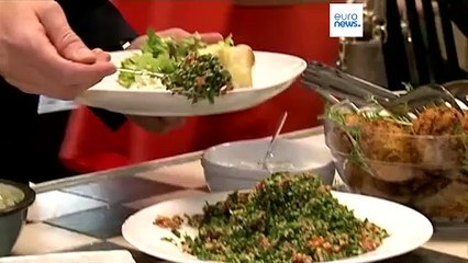 Romania’s holiday feasts leave over 1,500 seeking emergency care