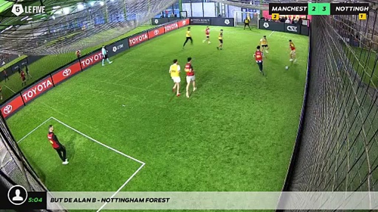 But de Alan B - Nottingham Forest