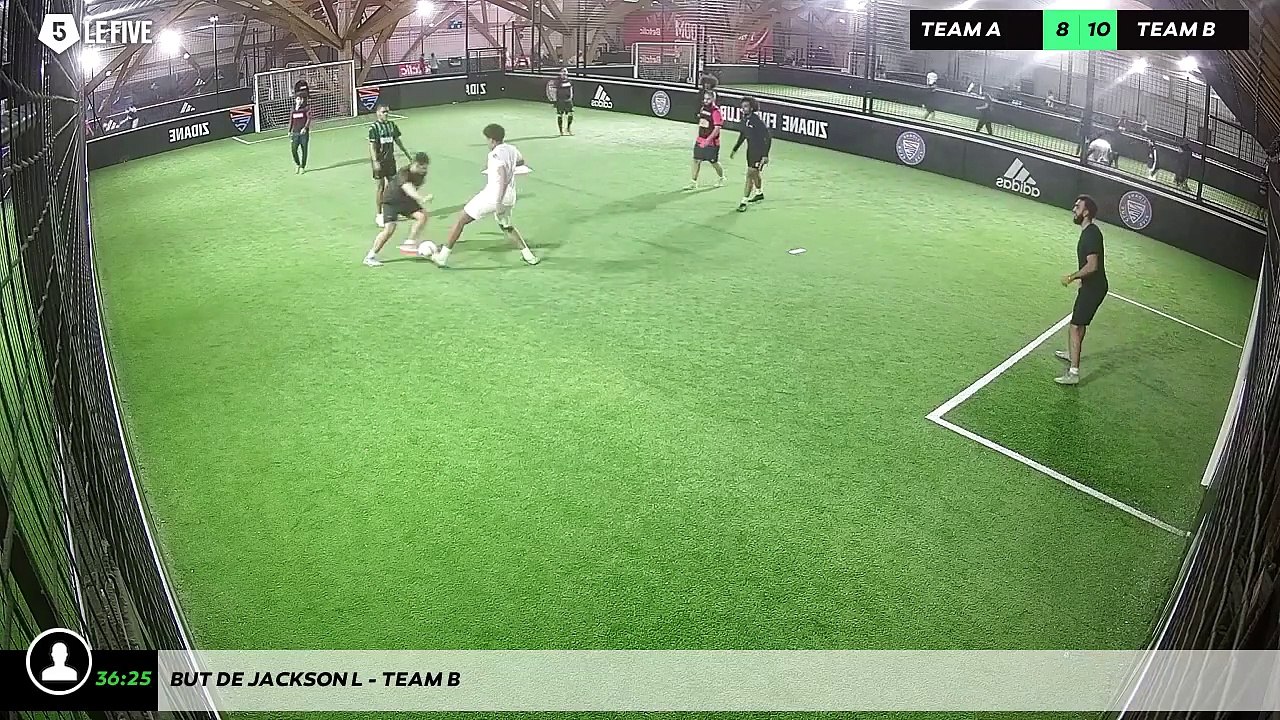 But de Jackson L - Team B