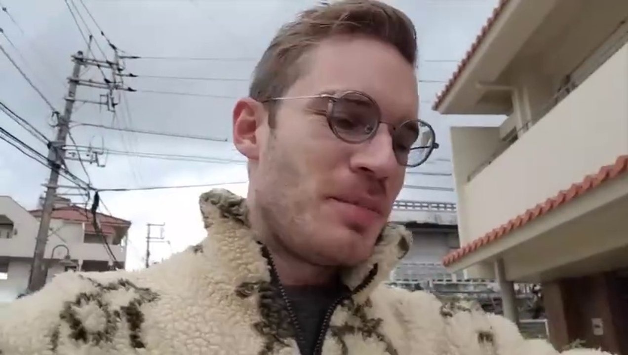 Happy new year wishes 2025 Escaping to Japan's Secret Paradise