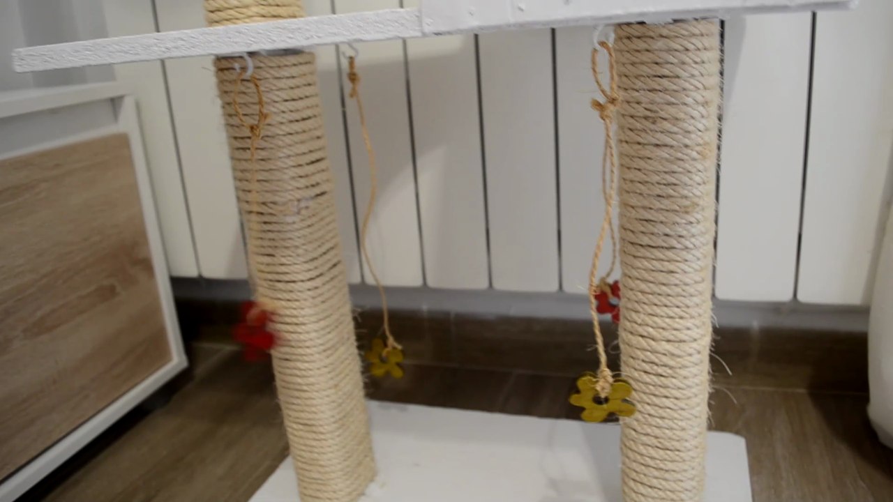 CÓMO REPARAR UN RASCADOR DE GATOS COMPLETAMENTE O PARCIALMENTE Y DARLE ASPECTO MÁS MODERNO