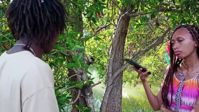 Voyage a Majunga _Lac sacré Majunga et circuit rouge J4