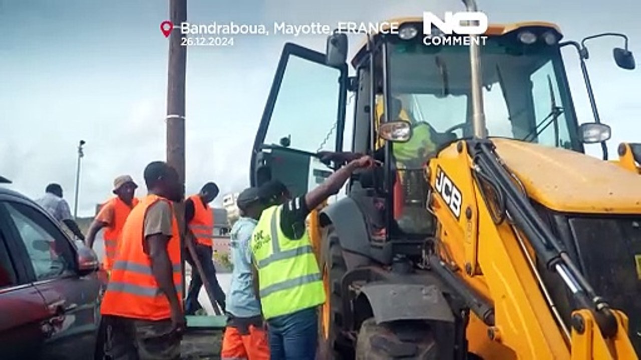 Mayotte, 39 le vittime accertate finora. Situazione ancora drammatica sull'isola