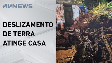 Três pessoas morrem soterradas em Taubaté (SP)