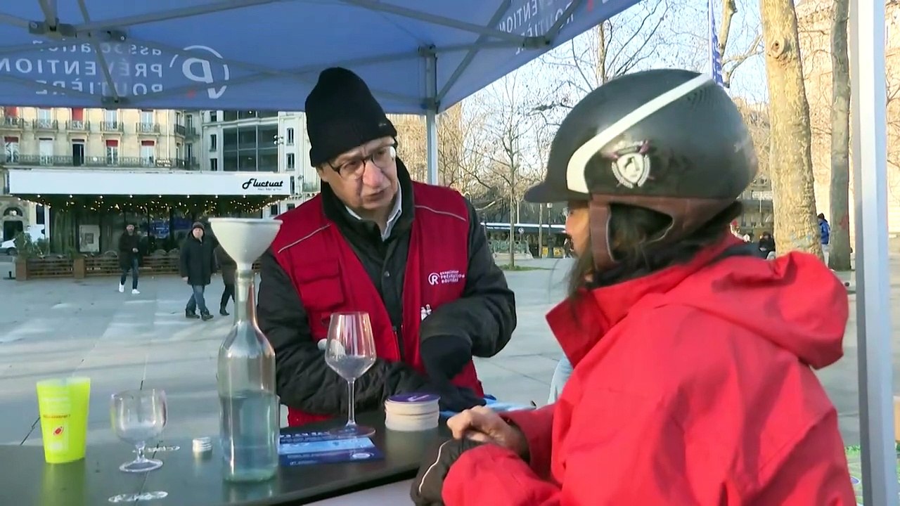 Réveillon du 31: près de la moitié des Français craignent un accident routier dû à l'alcool