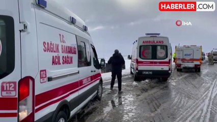 Kars'ta Yolcu Otobüsü Devrildi, Çok Sayıda Yaralı