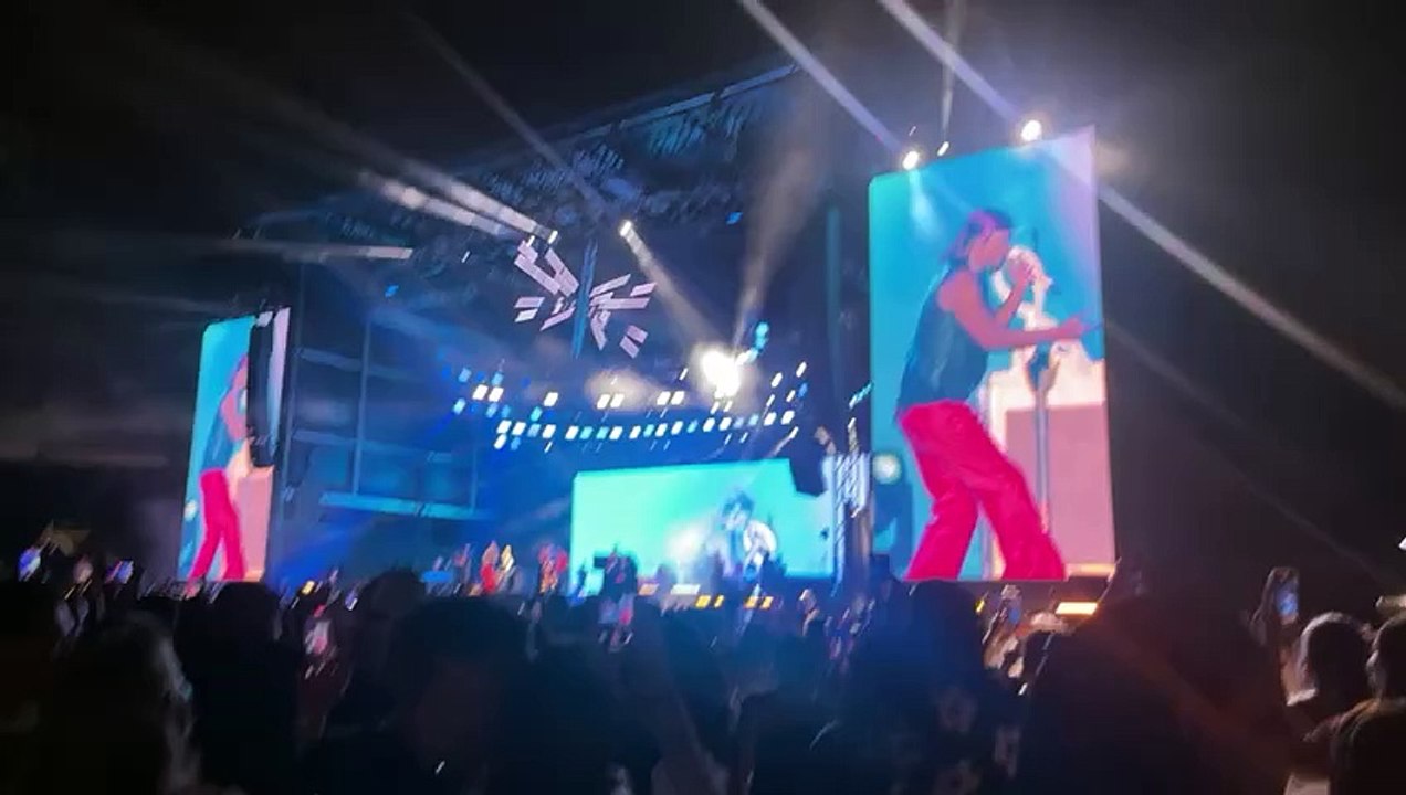 Milly Quezada acompañó a la exitosa banda Aventura