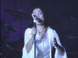 Nightwish - Walking In The Air