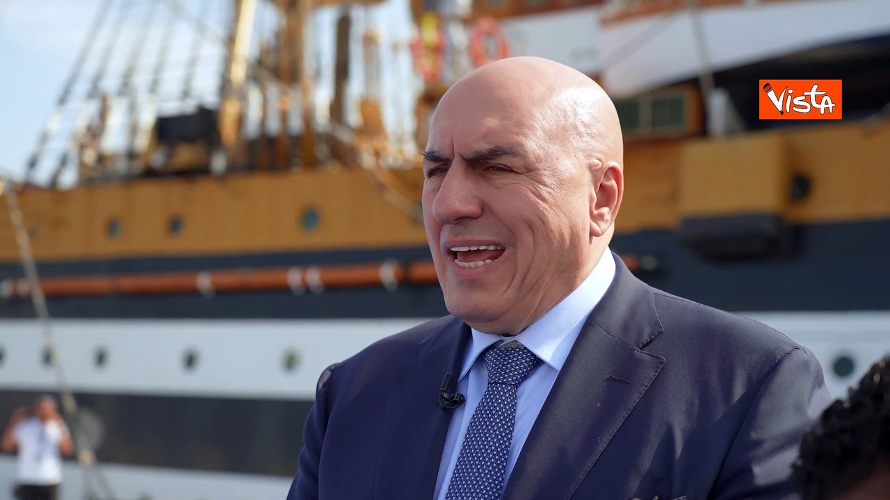 Crosetto inaugura ad Abu Dhabi il Villaggio Italia: "Segno del legame con gli Emirati Arabi Uniti"