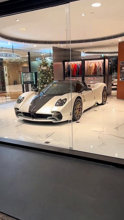The fourth Pagani Utopia delivered may be the first to enter the mainland #Paganiutopia