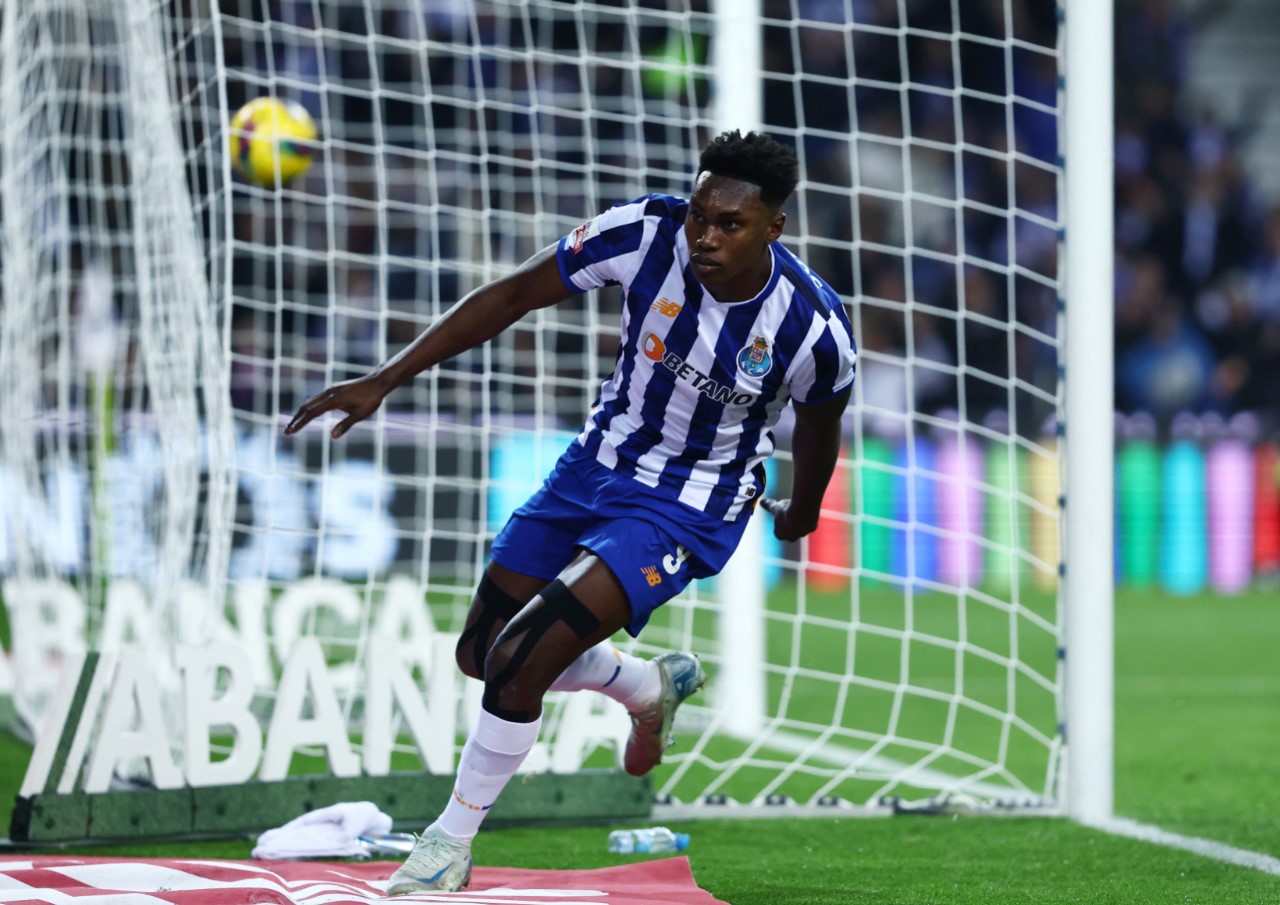 Liga Portugal : Porto survole le derby et prend les rênes du championnat