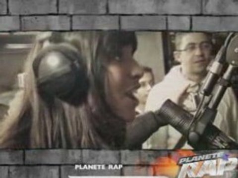 Video tunisiano et zaho - citoyen du monde (sky) - tunisiano