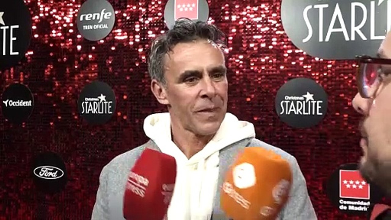 Alonso Caparrós define su año en una palabra y confiesa cómo es su día a día en 'Espejo Público'