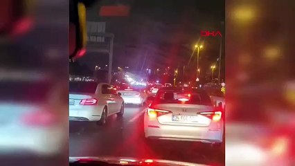 15 Temmuz Şehitler Köprüsü'nden alevler yükseldi; trafik durdu