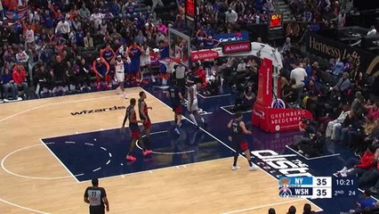 Achiuwa emphatically slams home in Knicks win