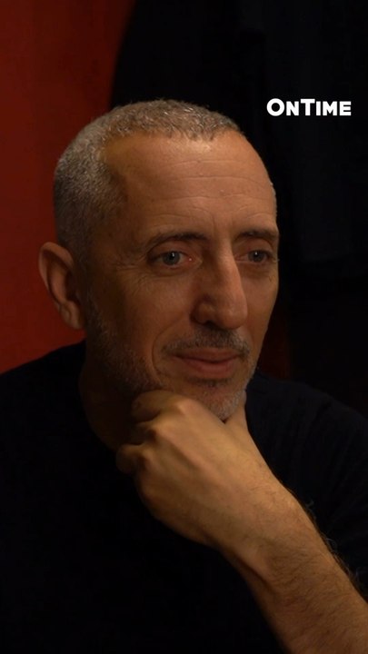 Tu préfères avec Gad Elmaleh 😂