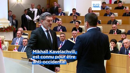 Géorgie : Kavelachvili prête serment, Salomé Zourabichvili dit être la "seule présidente légitime"