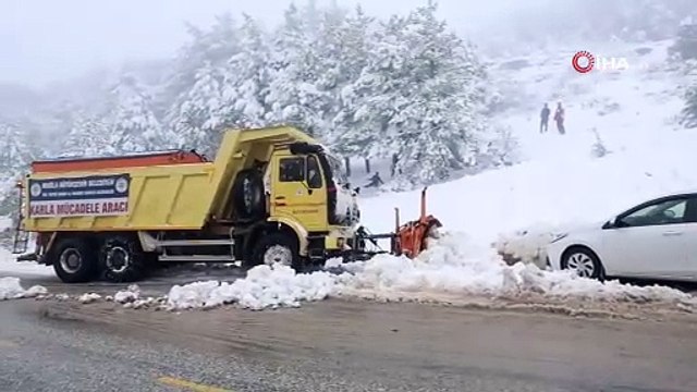 Burası ne Uludağ ne Kartalkaya... Bir ilimizin kar hasreti sona erdi