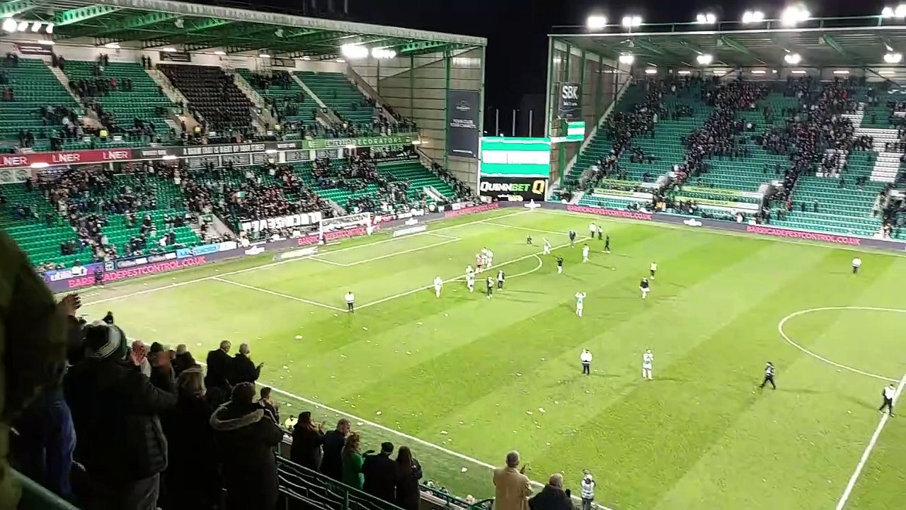 Hibs make it four