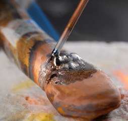 Briller et scintiller : Des bijoux uniques à fabriquer soi-même !