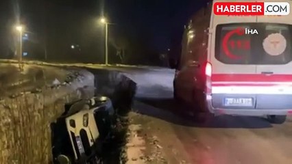 Yüksekova'da Kanala Uçan Araçta 3 Yaralı