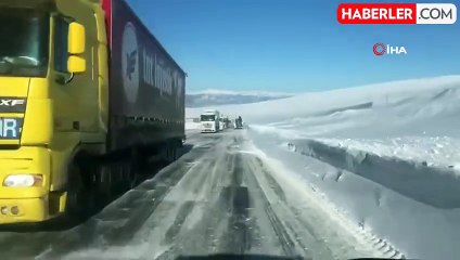 Ilgar Dağı Geçidi'nde Tır Kuyruğu Oluştu