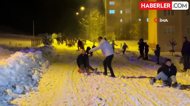 Bayburt'ta Eksi 15 Derecede Kızak Festivali Coşkusu
